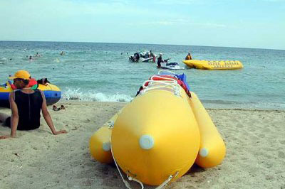Морское развлечение — банан на пляже в Новофедоровке Развлечения в новофедоровке